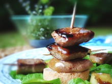 Brochette de foie gras de canard à la normande