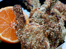 Cotolettes de côtes d'agneau de Connemara au sésame, thym et au jus de clémentines