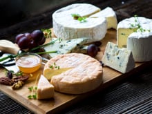 Connaissez-vous la règle de 3 pour toujours réussir vos plateaux de fromages ?