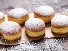 La véritable recette des beignets de carnaval : le secret de nos grands-mères pour un moelleux incomparable