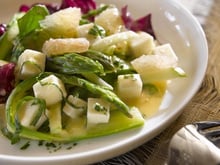 Fraîcheur d'asperge à la tomme de Savoie