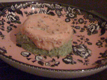 P'tits flans au brocolis en chemise de truite fumée