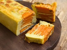 Avec des patates douces, essayez cette recette au moule à cake qui change du gratin ou des frites
