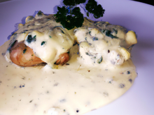 Chapon demi deuil à la crème