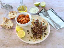 Brochettes d'agneau et carottes au cumin