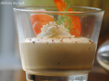 Verrines de crème de céleri, panais, crevettes