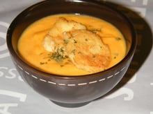 Velouté de carottes et quenelles