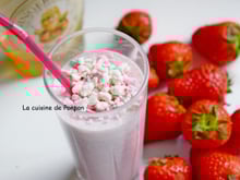 Boisson aux fraises et sirop de gingembre