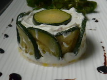 Timbale de saumon aux courgettes et au fromage frais