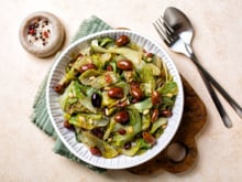 “Totalement étonnante” : François-Régis Gaudry partage la recette napolitaine de la scarola mbuttunata, “avec des ingrédients pas chers”