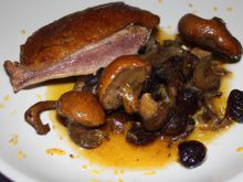 Braisé de canard aux fruits de mer et champignons