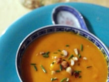 Soupe de potimarron aux noisettes