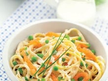 Linguine au saumon fumé et petits pois