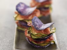 Mille feuilles de Vitelotte, courgette et coppa