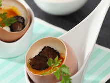 Œufs toqués aux truffes et au champagne