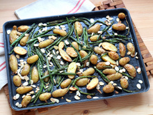 Pommes de terre primeur et haricots rôtis aux amandes