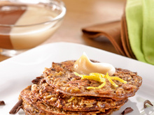Petites galettes au chocolat, flocons et lait d'avoine, duo de crème vanille chocolat