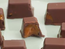 Bouchées au chocolat cœur coulant caramel