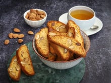 Cantucci (biscuits secs aux amandes)