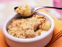 “Tellement gourmand !” : testez cette recette de crumble aux poires et chocolat qui a fait craquer les lecteurs de 750g