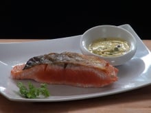 Saumon d'Alaska grillé à la béarnaise