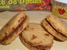 Biscuits au caramel fourrés dattes & coings