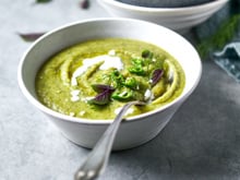 Cet ingrédient oublié permet de préparer une soupe économique et absolument délicieuse