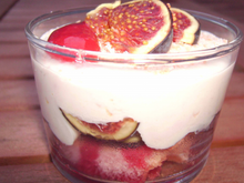 Trifle d'automne aux figues et framboises