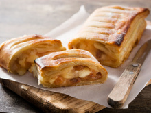 Strudel aux pommes : voici une recette de Julie Andrieu parfaite pour l’automne !