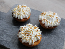 Mini gâteaux façon tarte au citron meringuée