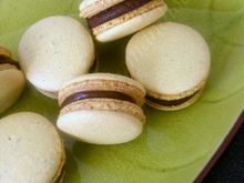 Macarons Chocolat Banane caramélisée