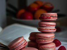 Macaron rose et framboise fraîches