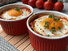 Œufs cocotte aux tomates
