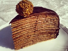 Mille crêpes à la noisette et au chocolat