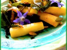 Salade de concombre aux algues wakamé