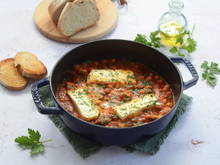 “Rapide et efficace, un délice” : cette recette de feta rôtie aux pois chiches se prépare en 15 minutes top chrono