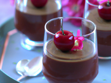 Verrine mousse au chocolat et cerise