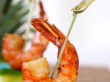 Brochettes de gambas à l'ananas et menthe