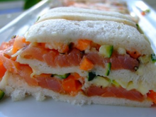 Pain moelleux de saumon fumé aux légumes