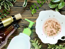 Moucherons : les aliments qui les attirent le plus dans votre poubelle !