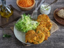 Galettes de carottes au cumin, filet de daurade sauce vierge, riz de chou-fleur aux crevettes sauté… Votre menu healthy de la semaine du 26 au 30 septembre par 750green