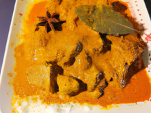 Curry à la selle d'agneau et paprika