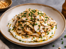 “Petite salade parfaite et qui change” : la cheffe Stéphanie Le Quellec nous montre comment sublimer des champignons à moindre coût !