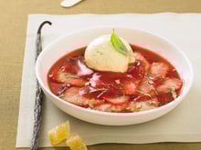 Carpaccio de fraises et basilic, glace vanille