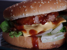 Hamburger maison sauce barbecue