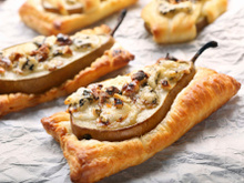 Tartelettes aux poires, Roquefort et noix