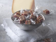 Bonbons de Pur Brebis Pyrénées au foie gras et au magret fumé