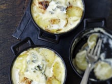 Mini cocottes de rattes gratinées au jambon et au Bresse Bleu
