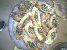 Petits pains au thon tièdes