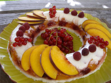 Savarin à la panacotta et gelée de fruit